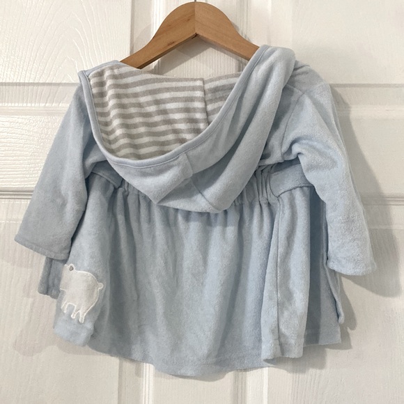 Carter’s Infant Bath Robe - Picture 3 of 5